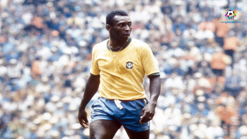 Pelé là huyền thoại với số bàn thắng gây tranh cãi