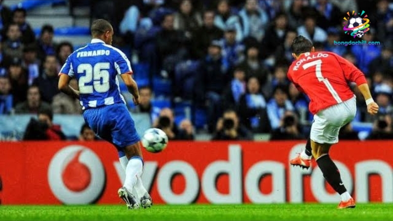 Chỉ mất 6 phút để Ronaldo ghi bàn thắng với Porto