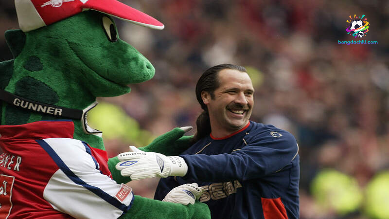 Chú khủng long xanh rất gắn bó với người hâm mộ