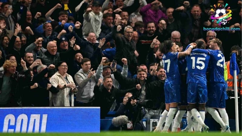 “Đội bóng bị nguyền rủa” và sự cuồng nhiệt của fan Chelsea