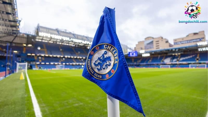 The Blues là cái tên với nhiều tầng ý nghĩa